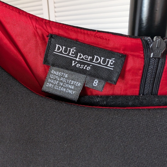 Due per due veste size 8 black dress like new - Picture 3 of 6